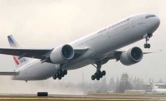 B773 image