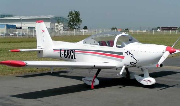 ISSOIRE APM-20 Lionceau ISSOIRE APM-21 Lion MONIOT APM-20 Lionceau MONIOT APM-21 Lion APM2 aircraft photograph