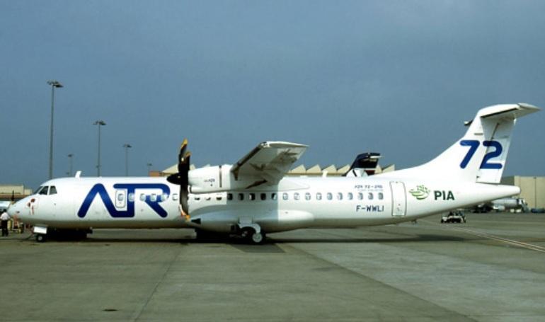 ATR ATR-72-211 ATR ATR-72-212 AT73 aircraft photograph