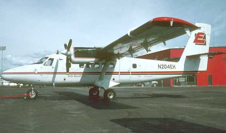 DE HAVILLAND CANADA CC-138 Twin Otter DE HAVILLAND CANADA DHC-6 Twin Otter DE HAVILLAND CANADA UV-18 Twin Otter SCENIC DHC-6 Vistaliner VIKING (2) DHC-6 Twin Otter DHC6 aircraft photograph