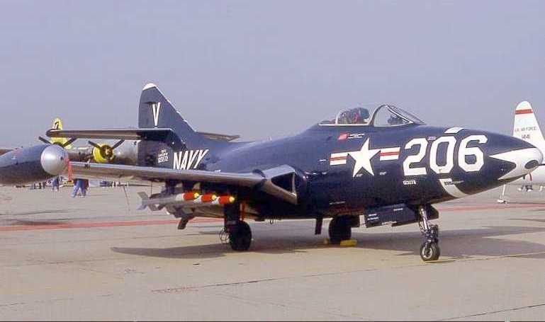 GRUMMAN F9F Panther GRUMMAN G-79 Panther F9F aircraft photograph