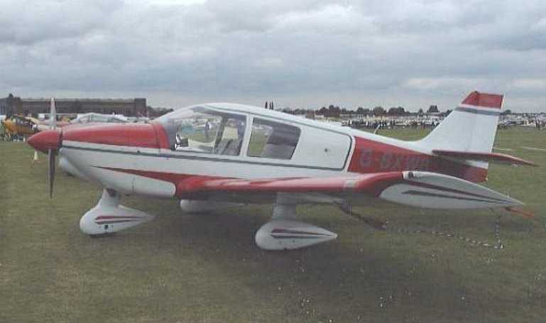 ROBIN HR-100 President ROBIN HR-100 Royal ROBIN HR-100 Safari ROBIN HR-100 Tiara HR10 aircraft photograph