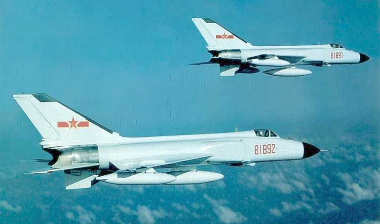 SHENYANG F-8T SHENYANG J-8B SHENYANG J-8D SHENYANG J-8F SHENYANG J-8H SHENYANG J-8T SHENYANG JZ-8F J8B aircraft photograph