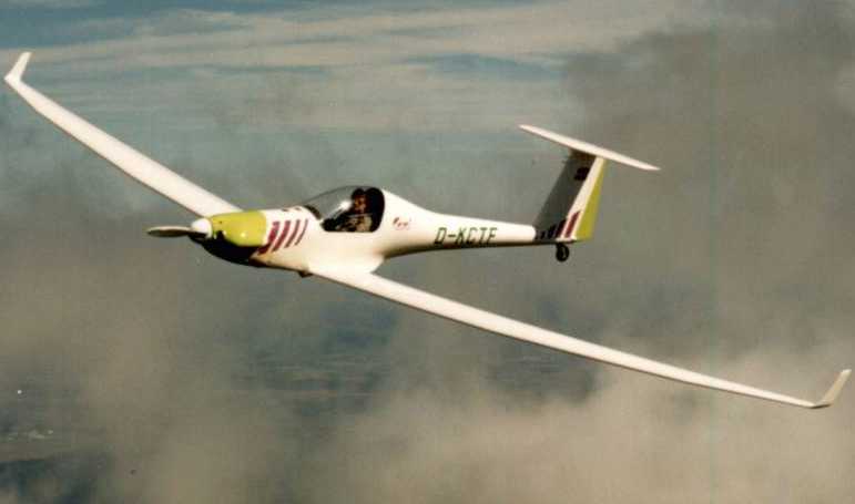 AMS-FLIGHT Carat TECHNOFLUG TFK-2 Carat TFK2 aircraft photograph
